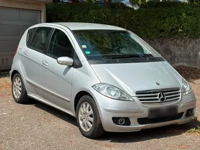 Gebraucht Mercedes A150 95 PS (69 kW) 2004 Silber Kleinwagen