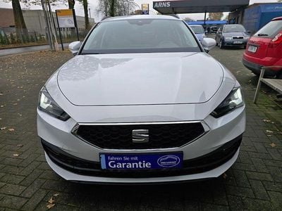 Gebraucht Seat Leon Style 131 PS (96 kW) 2022 Weiß Kombi