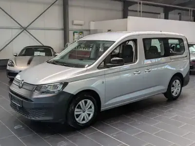 Gebraucht VW Caddy Maxi 122 PS (89 kW) 2022 Silber Van / Kleinbus