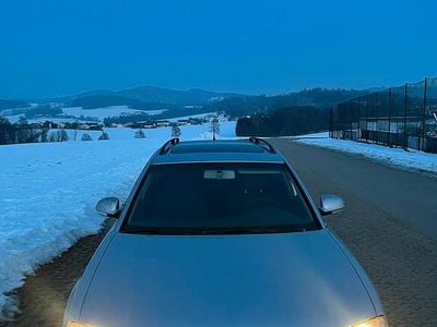 Silber Gebraucht 2004 VW Passat Kombi | 4.600 € (Teuer)