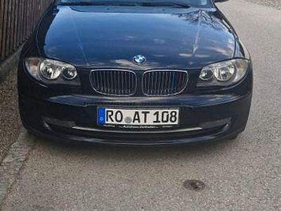 Gebraucht BMW 118 Performance 143 PS (105 kW) 2010 Schwarz Kleinwagen
