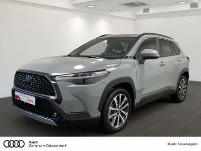 Gebraucht Toyota Corolla Cross Team 152 PS (111 kW) 2023 Grau SUV