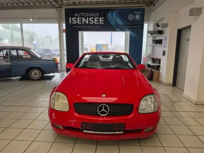 Gebraucht Mercedes SLK230 193 PS (141 kW) 1999 Rot Cabrio