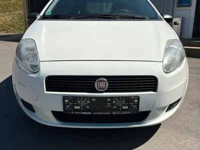 Gebraucht Fiat Punto 69 PS (50 kW) 2011 Weiß Kleinwagen