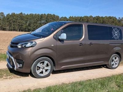 Gebraucht Toyota Proace Team 177 PS (130 kW) 2018 Braun Van / Kleinbus