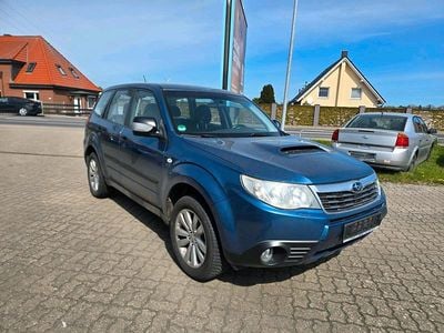 Używany Subaru Forester 147 KM (108 kW) 2010 Niebieski SUV