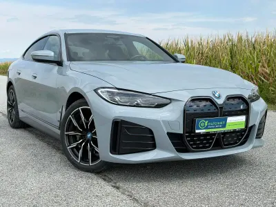 Gebraucht BMW i4 M Sport 210 kW (286 PS) 2023 Brooklyn grau metallic Limousine
