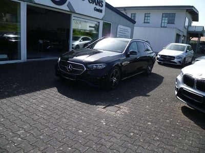 Gebraucht Mercedes E200 Advanced 227 PS (166 kW) 2024 Obsidianschwarz  metalliclack (metallic) Kombi