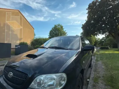 Gebraucht Kia Carnival 144 PS (105 kW) 2003 Schwarz Van / Kleinbus