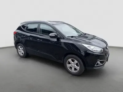 Gebraucht Hyundai ix35 Trend 135 PS (99 kW) 2015 Schwarz SUV