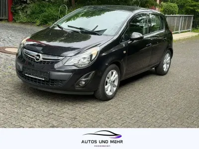 Usado Opel Corsa Energy 86 HP (63 kW) 2014 Preto Citadino