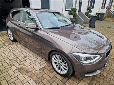 Gebraucht BMW 125 218 PS (160 kW) 2012 Braun Kleinwagen