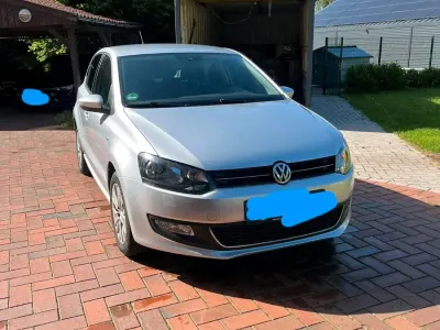 Gebraucht VW Polo Life 90 PS (66 kW) 2013 Silber Kleinwagen