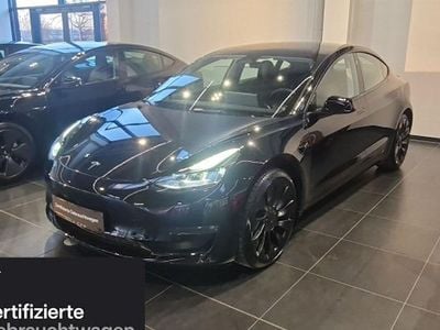 Schwarz Gebraucht 2021 Tesla Model 3 Performance Limousine | 32.400 € (Teuer)