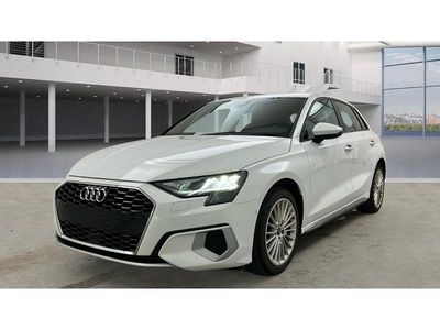 Weiss Gebraucht 2022 Audi A3 Advanced Limousine | 19.990 € (Guter Preis)