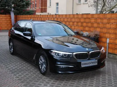 Gebraucht BMW 520 Sport Line 190 PS (139 kW) 2019 Schwarz Kombi