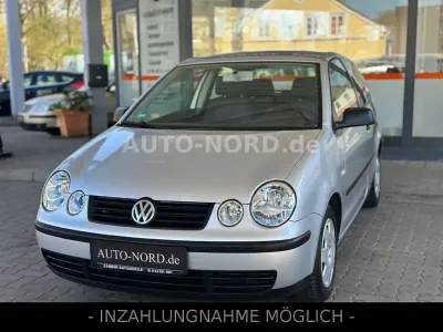 Gebraucht VW Polo Comfortline 64 PS (47 kW) 2002 Silber Limousine