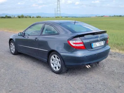 Gebraucht Mercedes CLC220 150 PS (110 kW) 2014 Grau