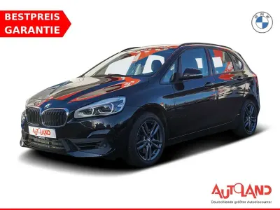 Gebraucht BMW 220 Active Tourer Advantage 192 PS (141 kW) 2018 Black sapphire metallic Van / Kleinbus