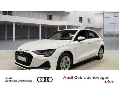Gebraucht Audi A3 Ambiente 150 PS (110 kW) 2025 Arkonaweiß Limousine