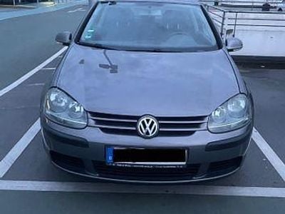 Gebraucht VW Golf IV Trendline 102 PS (75 kW) 2004 Grau Limousine