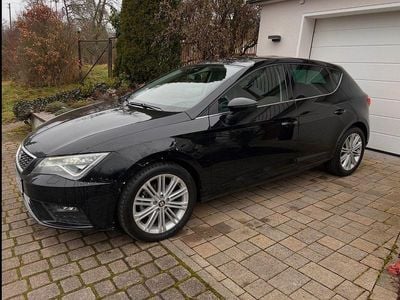 Schwarz Gebraucht 2020 Seat Leon XCELLENCE Limousine | 15.100 € (Fairer Preis)