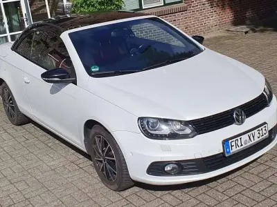 Gebraucht VW Eos Sport 140 PS (102 kW) 2013 Weiß Cabrio