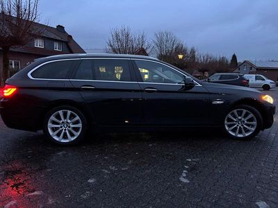 Gebraucht BMW 525 204 PS (150 kW) 2010 Schwarz Kombi
