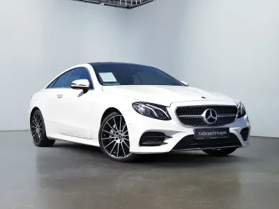 Gebraucht Mercedes E350 AMG 299 PS (219 kW) 2018 Weiß Coupé
