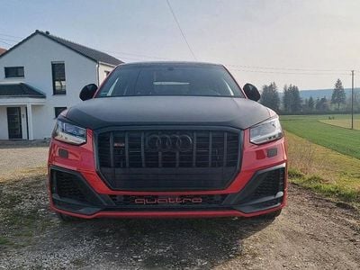 Gebraucht Audi SQ2 300 PS (220 kW) 2019 Rot SUV