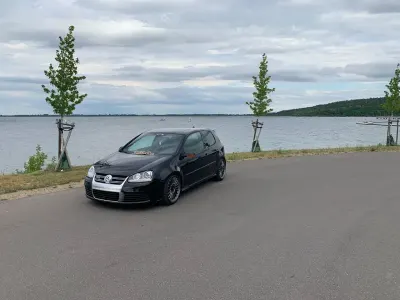Gebraucht VW Golf V R 250 PS (183 kW) 2007 Schwarz Limousine