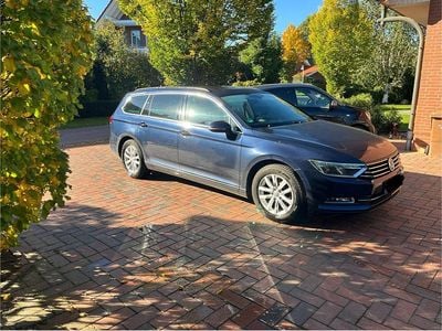 Gebraucht VW Passat 150 PS (110 kW) 2015 Blau Kombi
