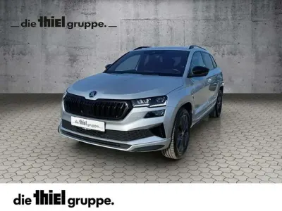 Gebraucht Skoda Karoq SportLine 150 PS (110 kW) 2023 Brilliantsilber metallic SUV