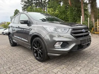 Gebraucht Ford Kuga ST-Line 179 PS (131 kW) 2017 Grau SUV