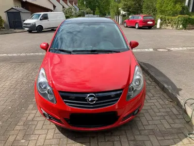 Gebraucht Opel Corsa 90 PS (66 kW) 2009 Rot Kleinwagen
