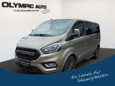Gebraucht Ford Tourneo Titanium X 150 PS (110 kW) 2023 Pyritsilber metallic Van / Kleinbus