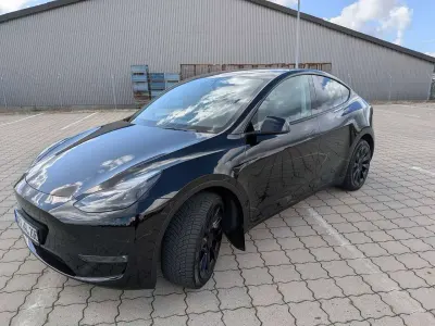 Gebraucht Tesla Model Y Long Range AWD 378 kW (514 PS) 2022 Schwarz SUV