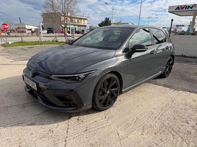 Usata VW Golf VIII R 333 CV (244 kW) 2025 Grigio Berlina