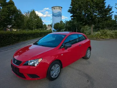 Gebraucht Seat Ibiza Reference 75 PS (55 kW) 2016 Rot