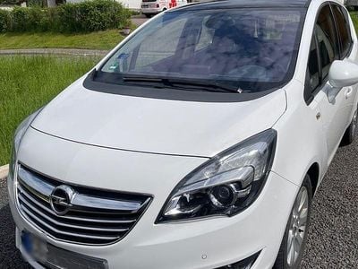 Gebraucht Opel Meriva Innovation 140 PS (102 kW) 2014 Weiß Van / Kleinbus