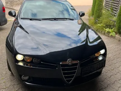 Gebraucht Alfa Romeo 159 Ti 185 PS (136 kW) 2008 Schwarz Kombi