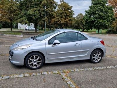 gebraucht Peugeot 207 CC 