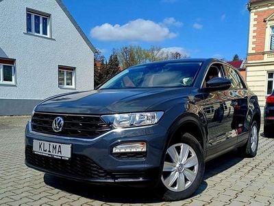 Second-hand VW T-Roc 116 CP (85 kW) 2018 Gri SUV