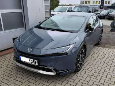 Gebraucht Toyota Prius Executive 151 PS (111 kW) 2023 Grau Limousine