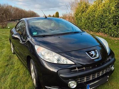 Gebraucht Peugeot 207 CC Roland Garros 120 PS (88 kW) 2009 Schwarz Cabrio