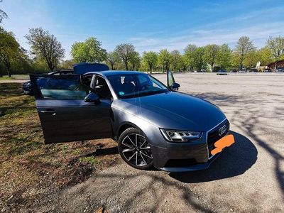 Używany Audi A4 Ambiente 190 KM (139 kW) 2016 Szary Sedan/Limuzyna