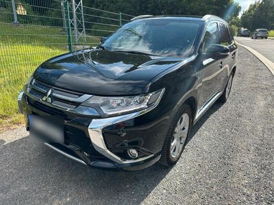 Mitsubishi Outlander P-HEV