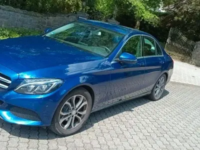 Gebraucht Mercedes C200 Edition 184 PS (135 kW) 2016 Blau Limousine