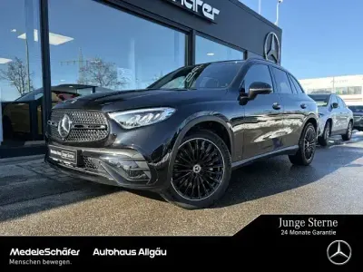 Second-hand Mercedes GLC200 AMG 204 CP (150 kW) 2025 Negru SUV