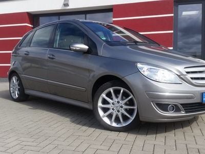 Gebraucht Mercedes B150 Sport 95 PS (69 kW) 2006 Grau Van / Kleinbus